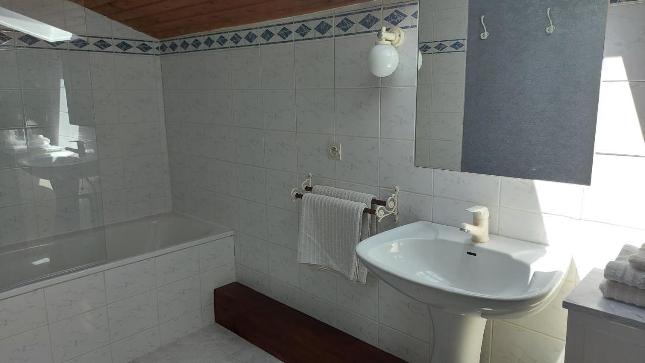 Bed and Breakfast Moulin De Mauzac Saint-Just-Luzac Exterior foto