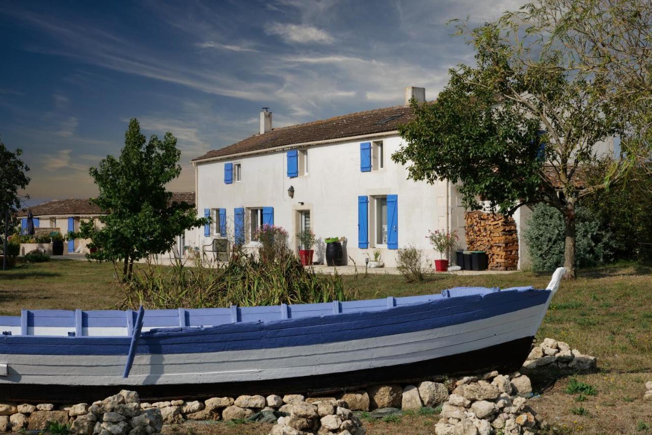 Bed and Breakfast Moulin De Mauzac Saint-Just-Luzac Exterior foto